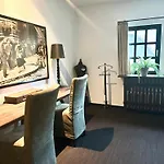 Torhaus Hotel *